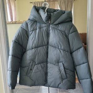 Stylish Blue Puffer Jacket